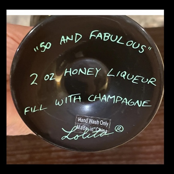 New Lolita collection. ‘50 & Fabulous’ birthday wine glass. - Picture 4 of 7
